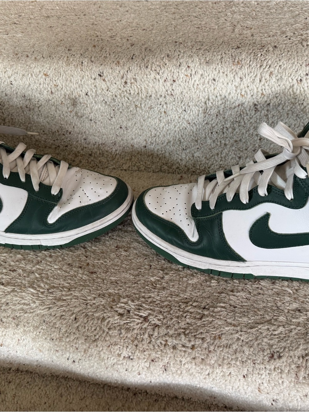 Nike High-Top Sneakers in White and Dark Green - Picture 13 of 14